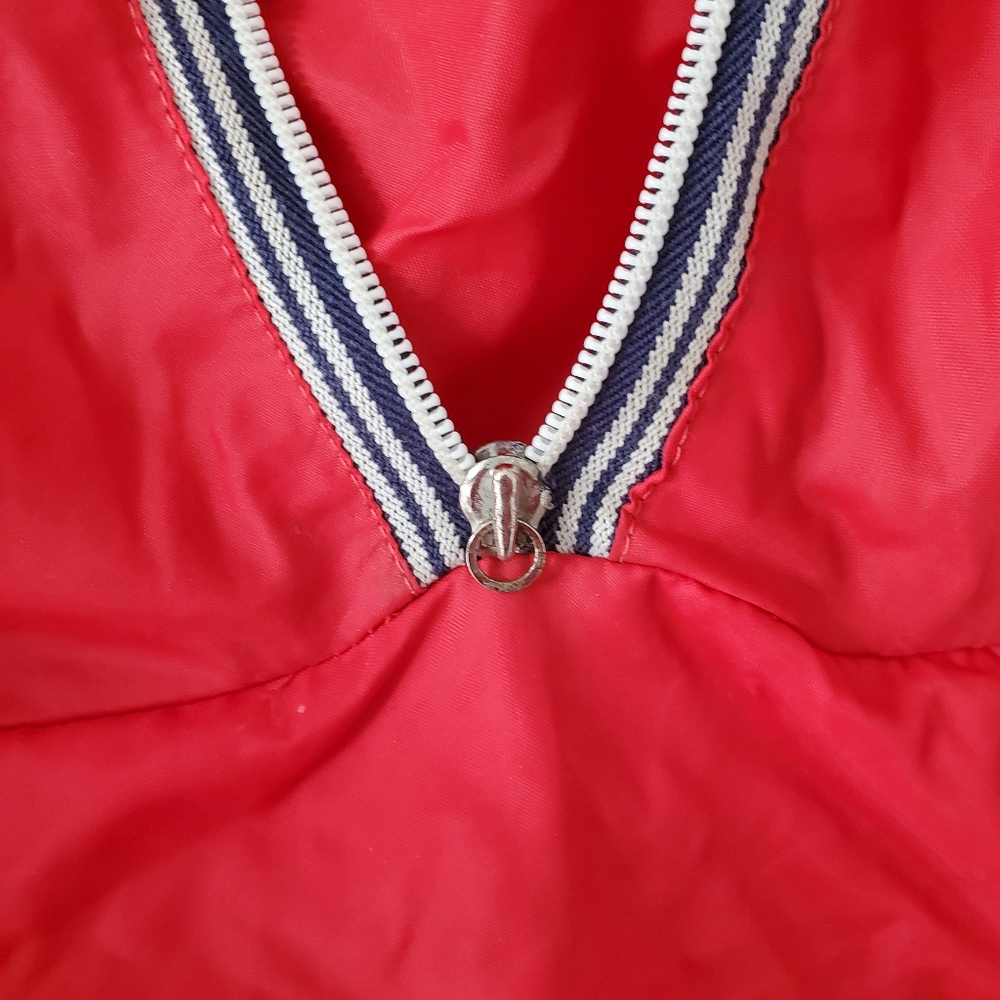 Vintage red packable windbreaker - Picture 5 of 14